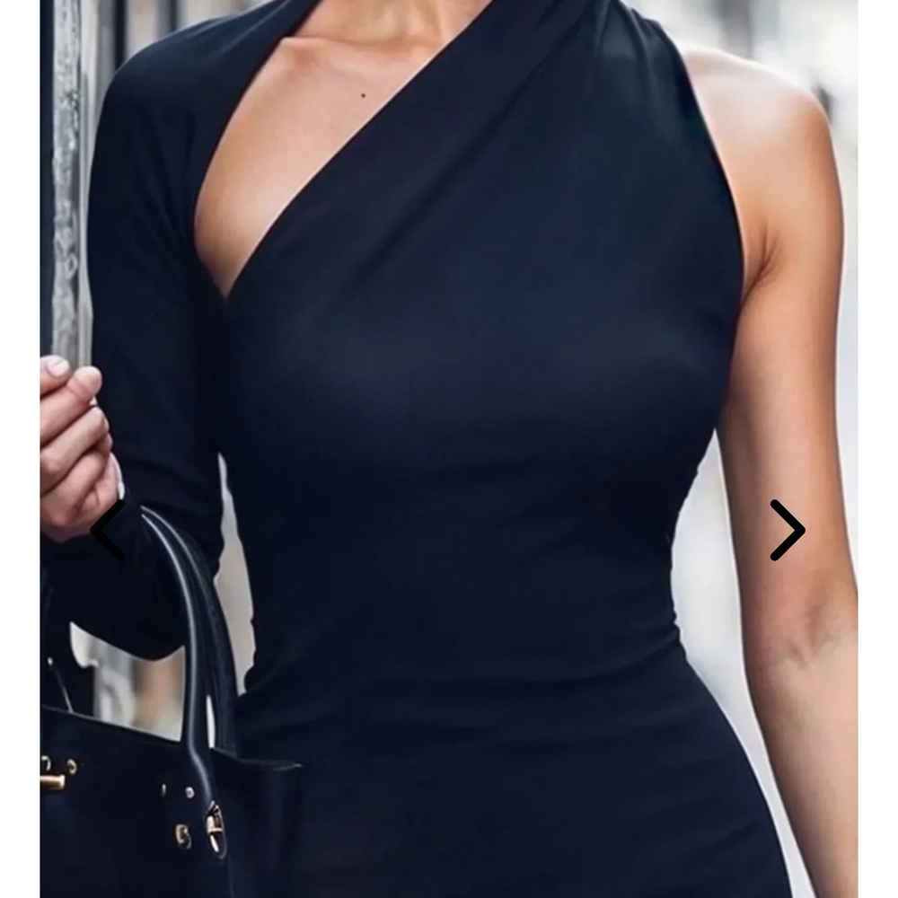 Elegant One-Shoulder Black Dress — Sleek Asymmetric Design